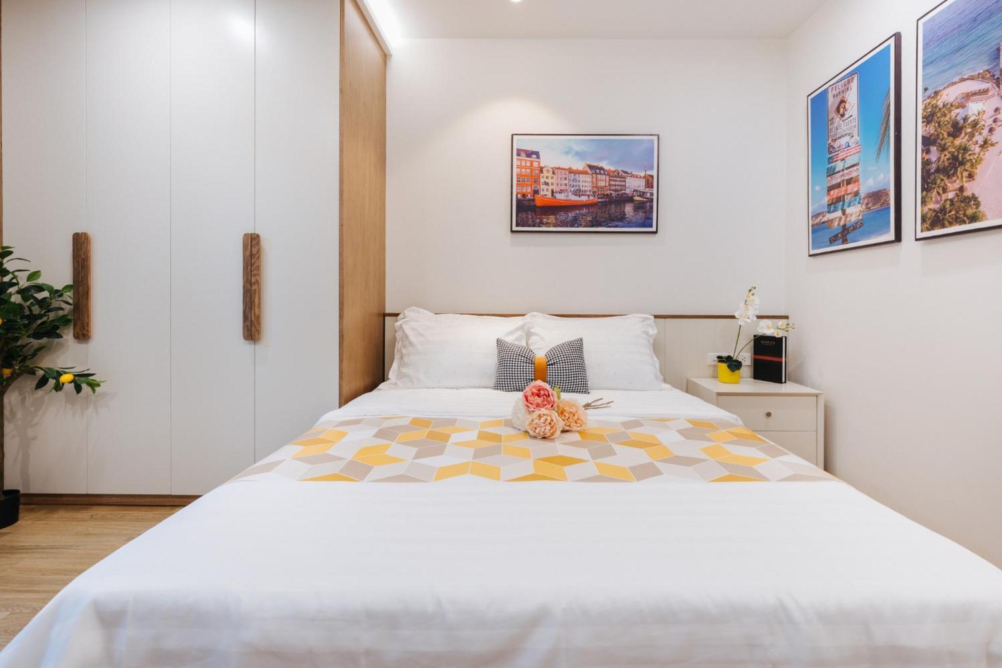 Margaery Boutique Apartment & Skyon9 Rooftop Bar 하노이 외부 사진